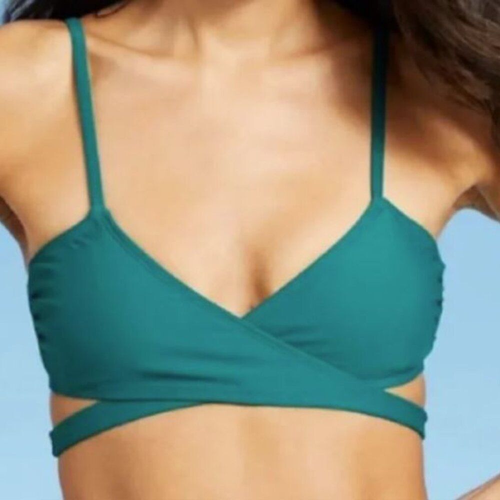 XHILARATION Wrap Teal Green Size Medium Swim Bikini Top Adjustable Padded